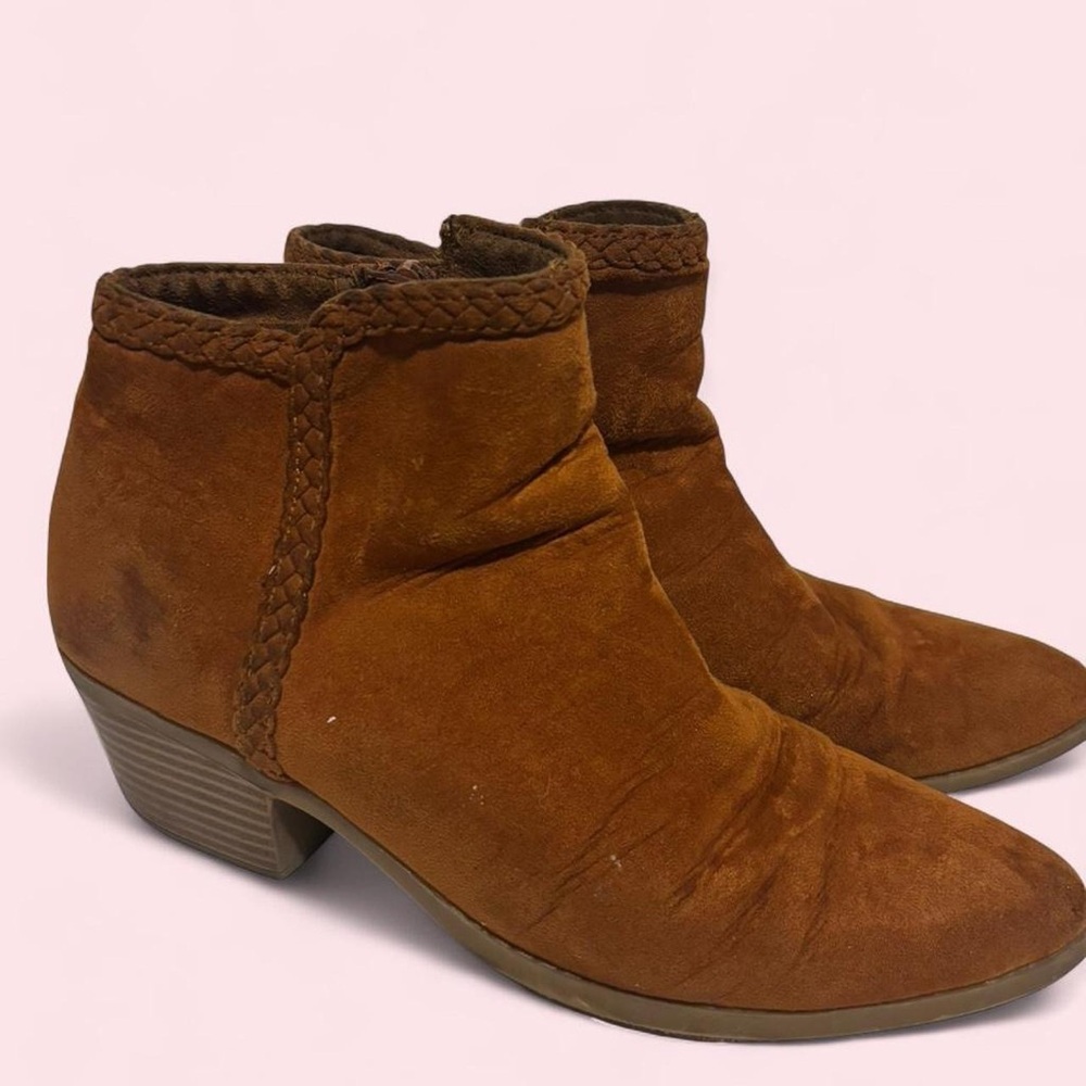Forever 21 Tan Ankle Booties